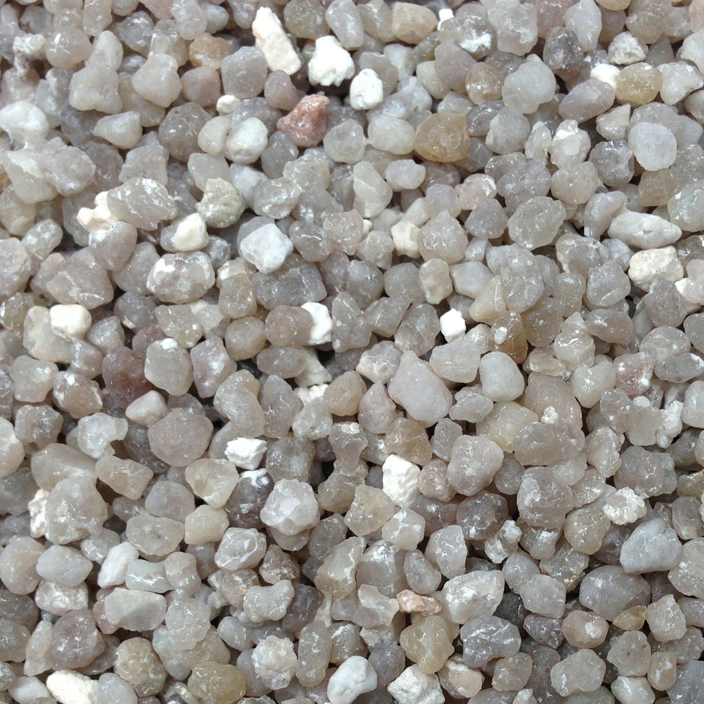 Betta Natural Gunmetal Mix Gravel