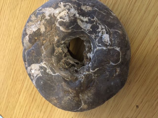 Black Hole Rock (per kg)